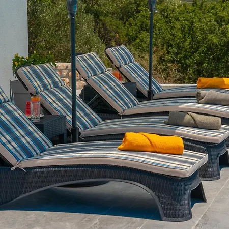 Villa Laide *
